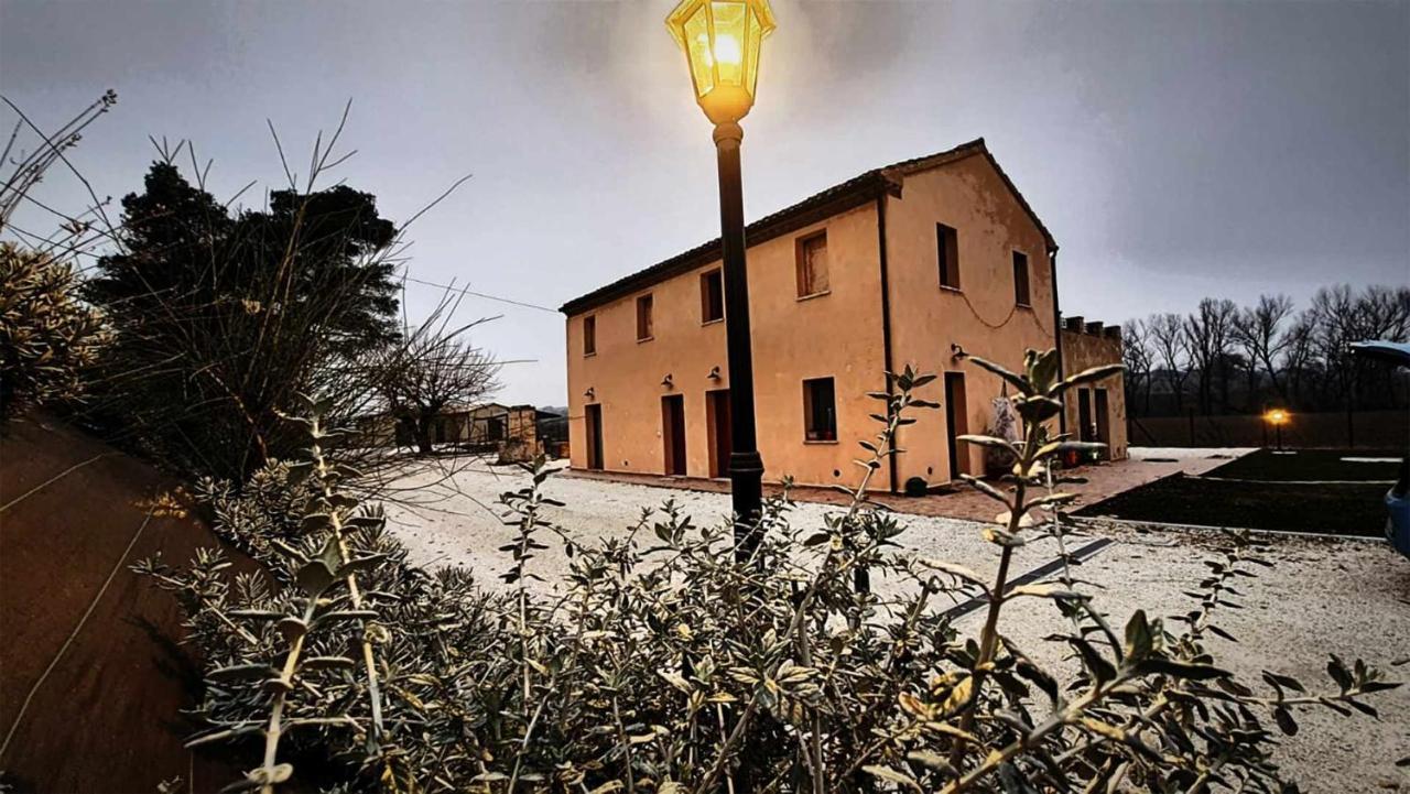 Casa Montefiore 13 Iris Lt Nella Tranquilla Campagna Marchigiana أنكونا المظهر الخارجي الصورة