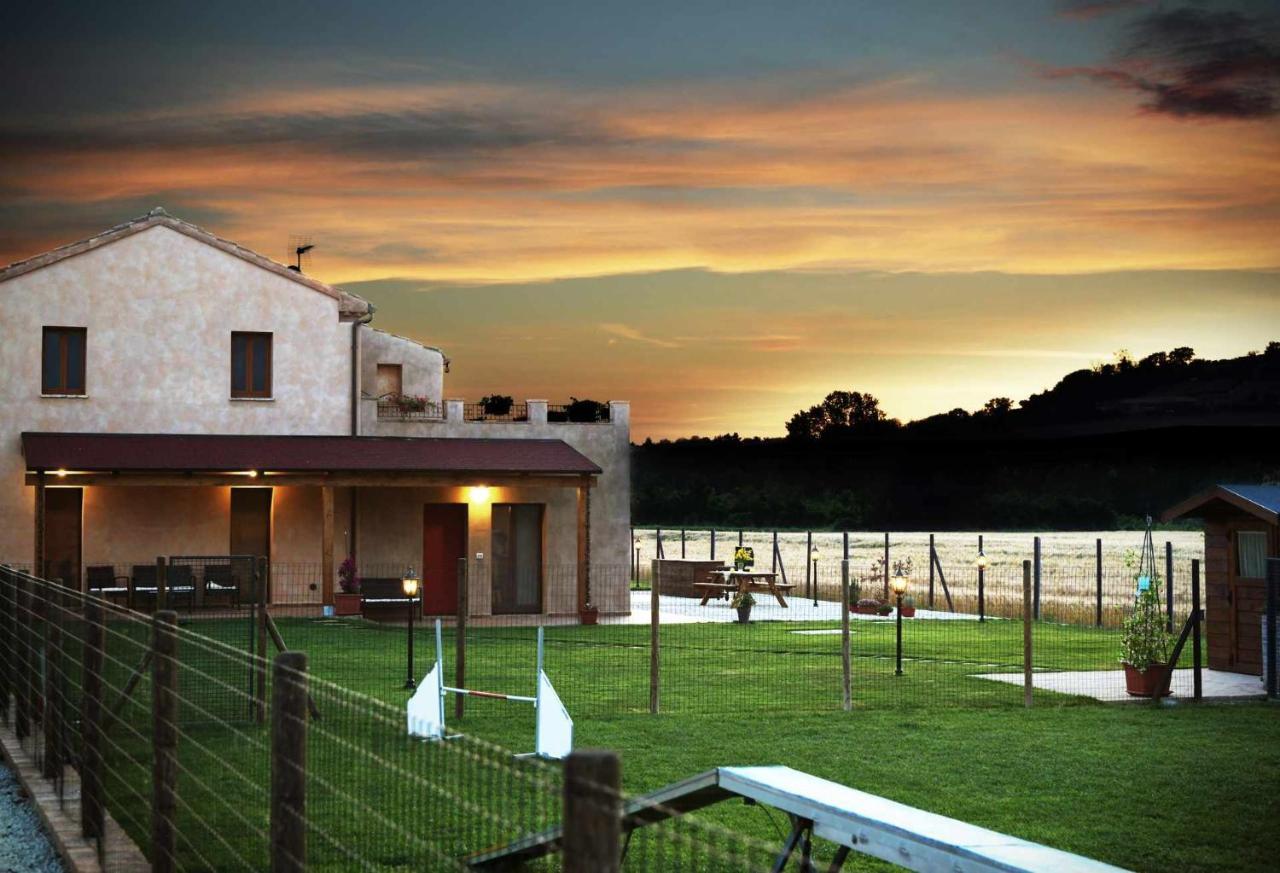 Casa Montefiore 13 Iris Lt Nella Tranquilla Campagna Marchigiana أنكونا المظهر الخارجي الصورة